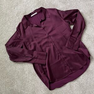 Abercrombie & Fitch Satin Blouse in Rich Plum Size Medium